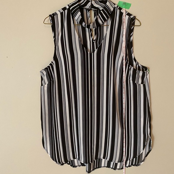 Dress top/tunic 😍 (5/20) - Picture 4 of 9